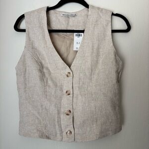 Abercrombie & Fitch Beige Button-Up Vest